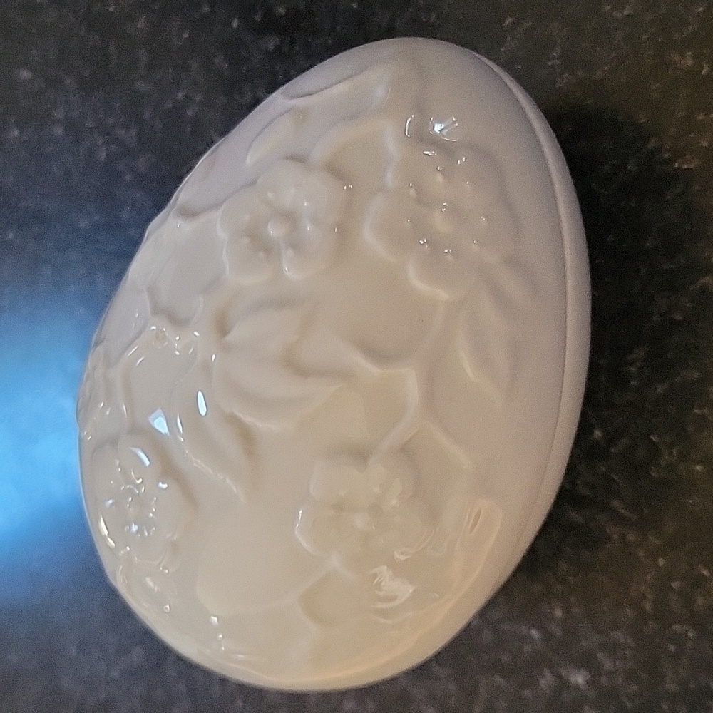 Limoges Figurine Porcelain Cherry Blossom Easter Egg Trinket White Embossed Box